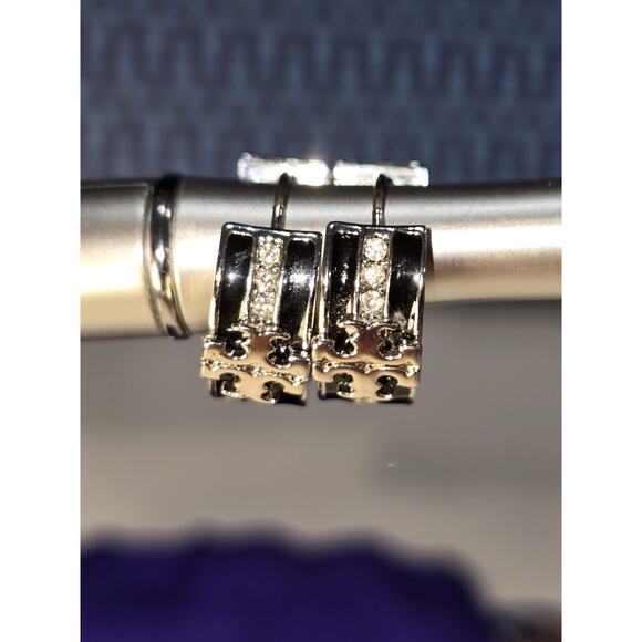 Tory Burch Kira Black & Silver Crystal Hoop Huggy Earrings w/TB Pouch - NWOT - Picture 2 of 8